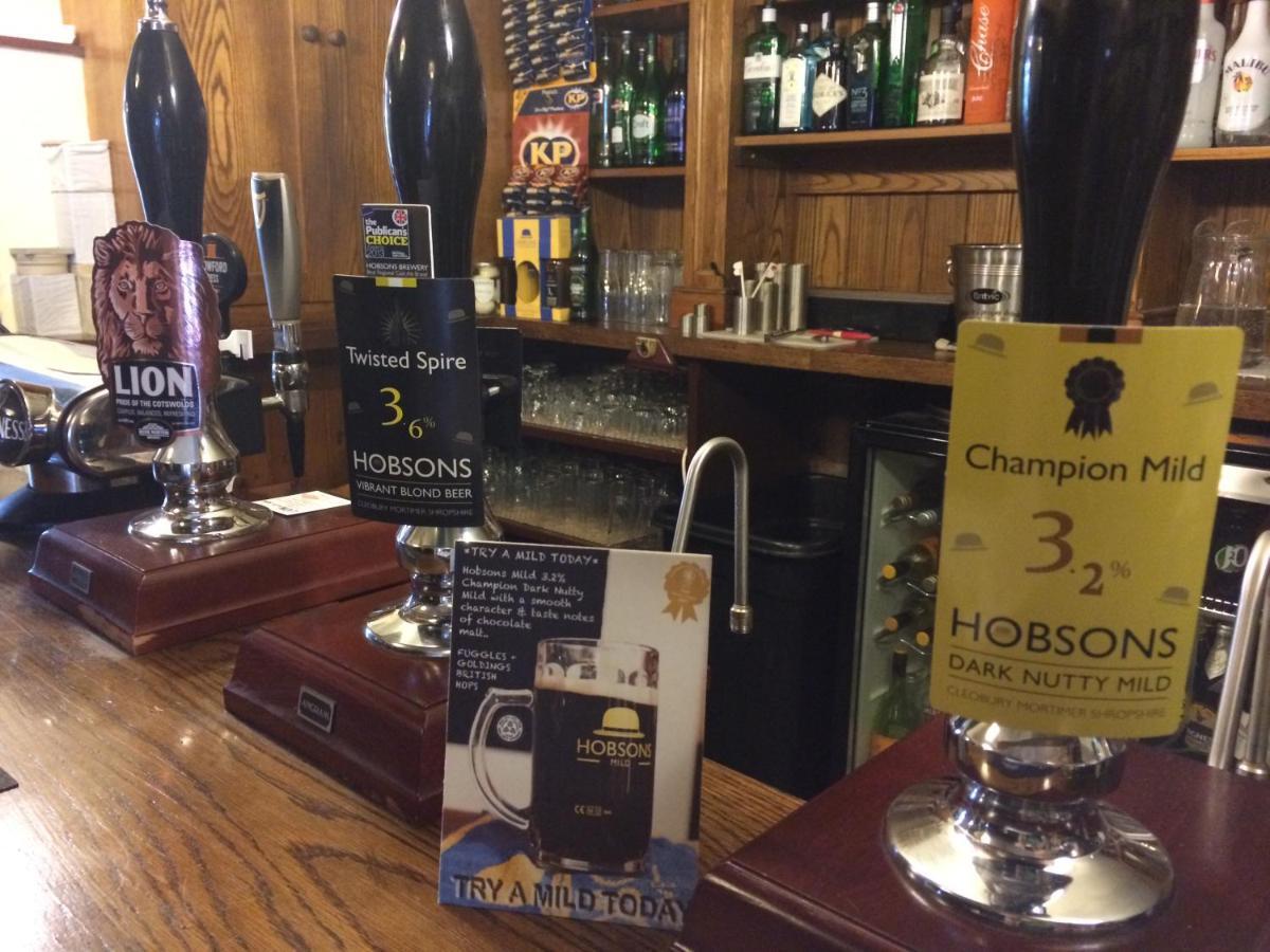 White Horse Inn Pulverbatch Church Pulverbatch 外观 照片